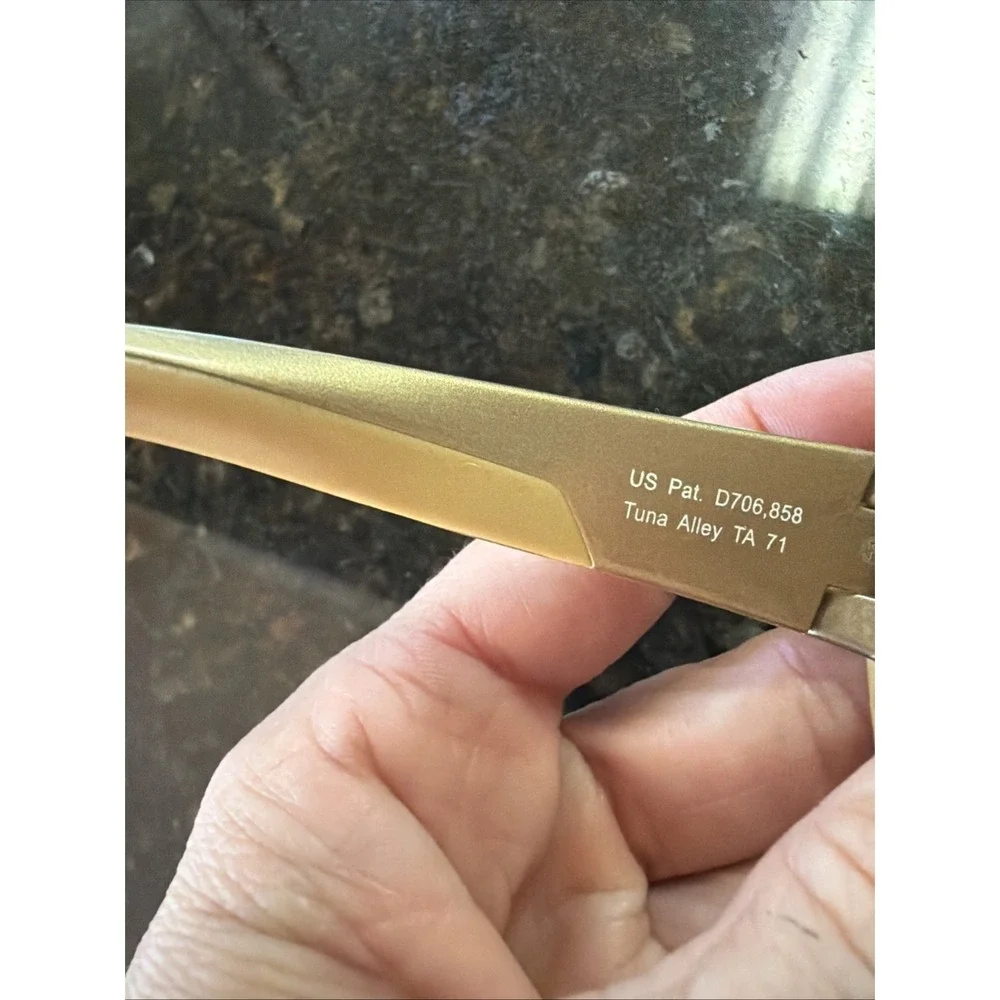 Costa Del Mar Tuna Alley TA 71 Sunglasses Men's Polarized Gold Green READ